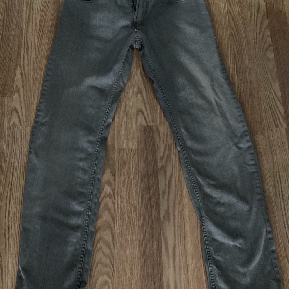 Levi’s jeans style 514 33x32